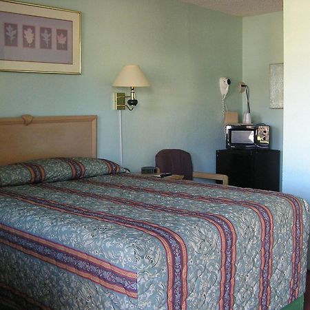 American Inn Motel Many Экстерьер фото